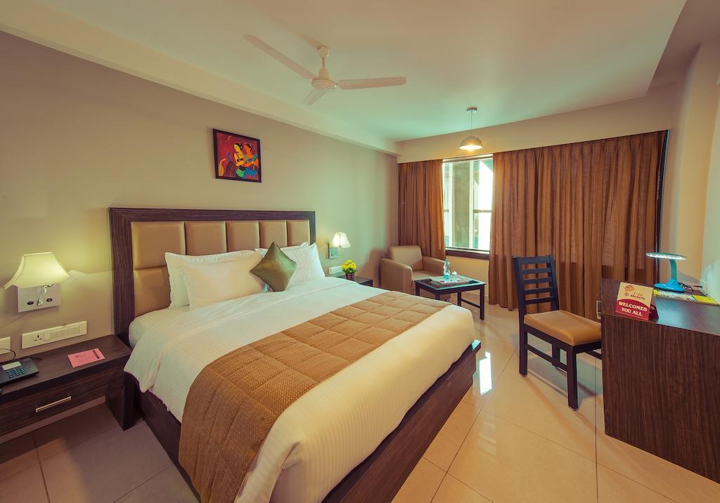 Plaza Hotel Trichy Tiruchirappalli Номер фото